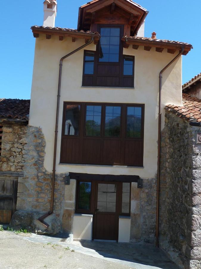 Pandiello Casa Rural La Cortina מראה חיצוני תמונה