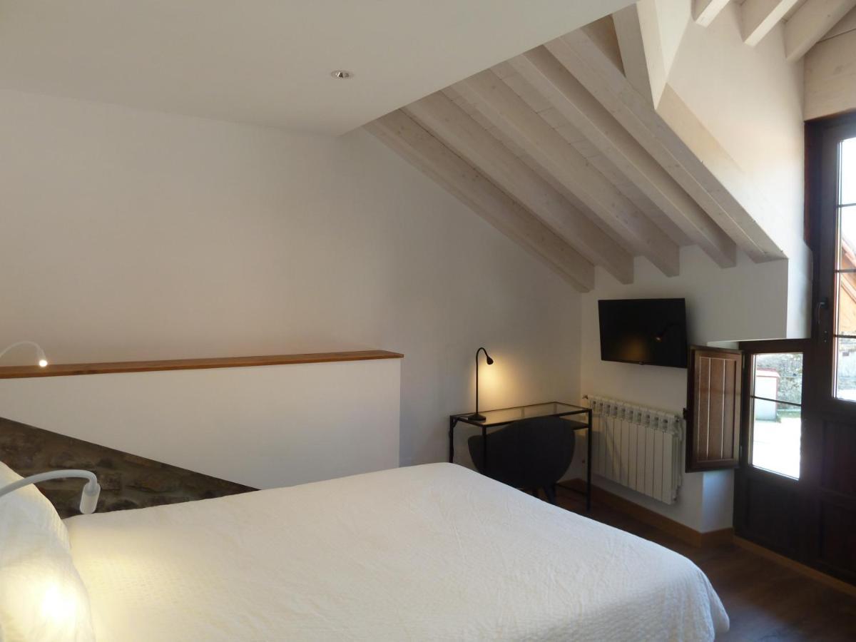 Pandiello Casa Rural La Cortina מראה חיצוני תמונה