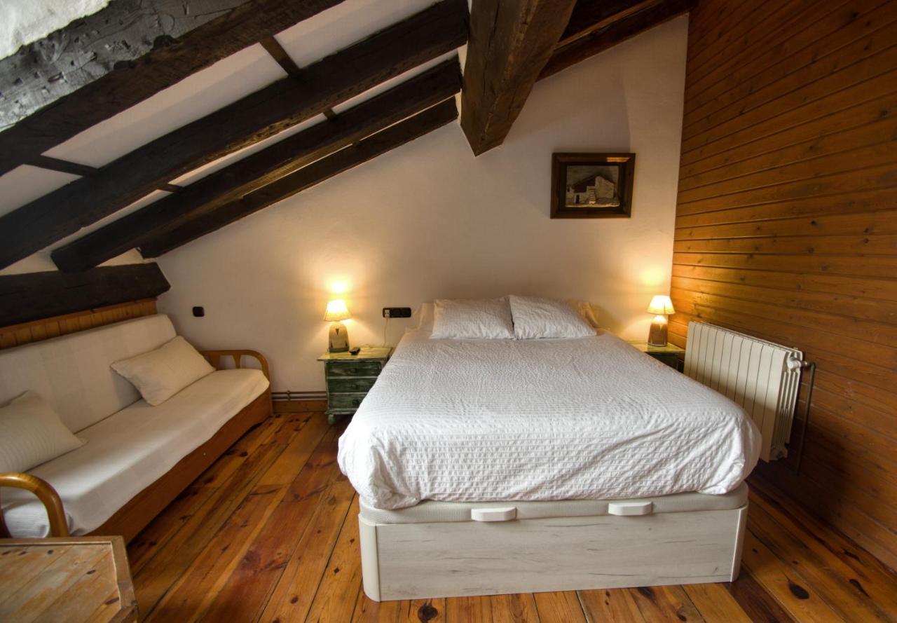Pandiello Casa Rural La Cortina מראה חיצוני תמונה